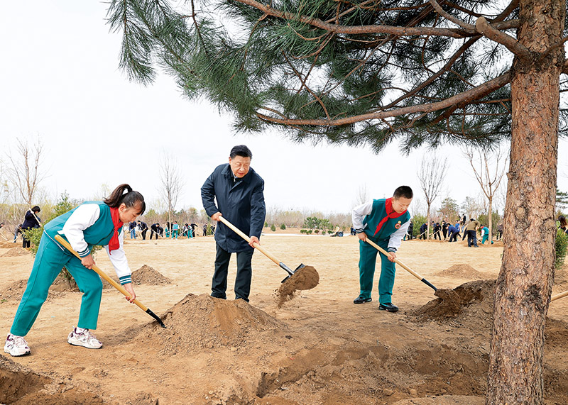 >习近平：努力建设人与自然和谐共生的现代化